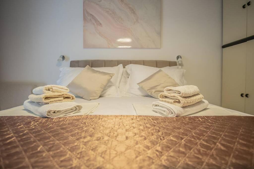 Studio Apartment Purple Sunset - 2+1 Baška Voda Zewnętrze zdjęcie
