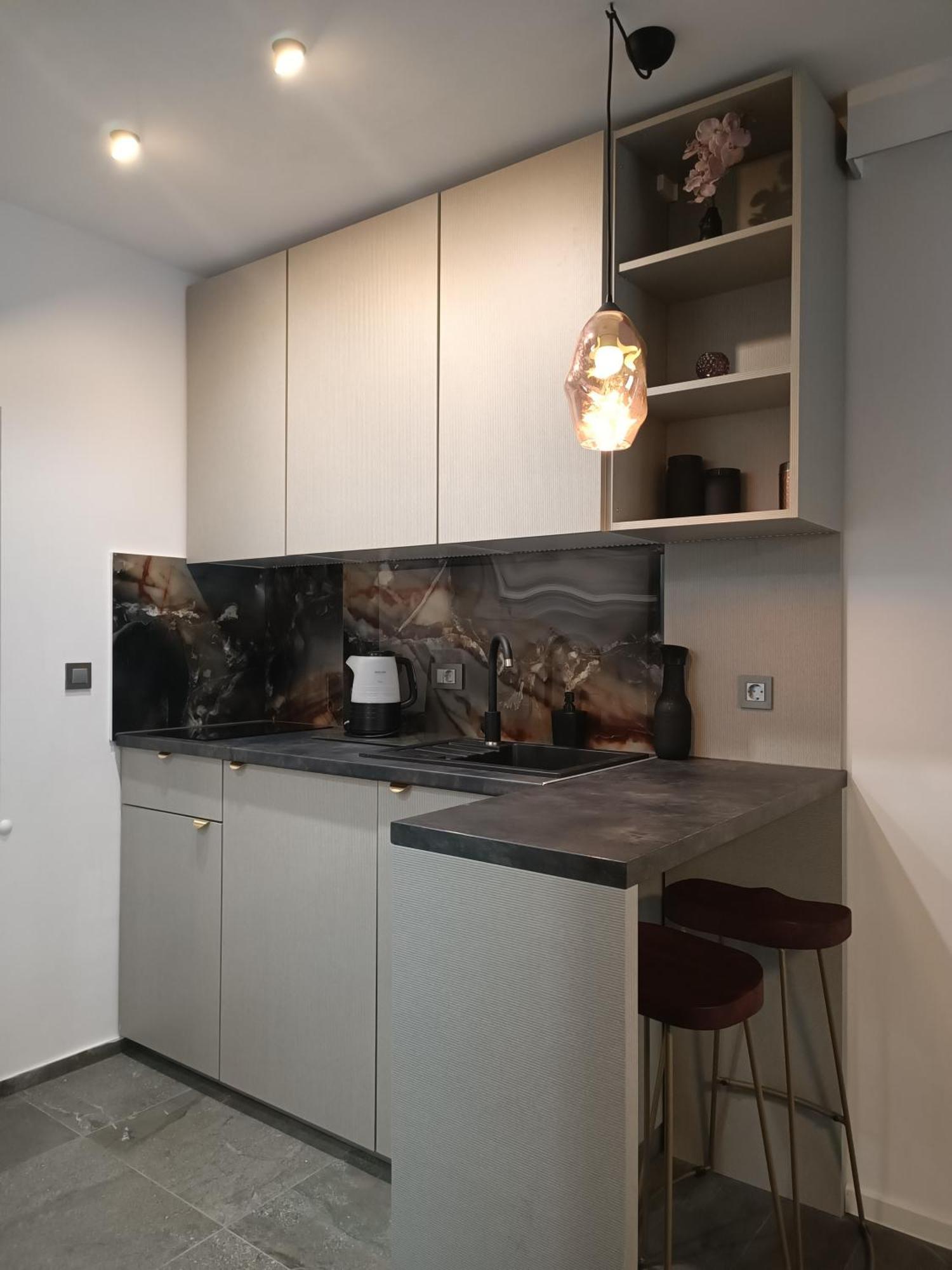 Studio Apartment Purple Sunset - 2+1 Baška Voda Zewnętrze zdjęcie