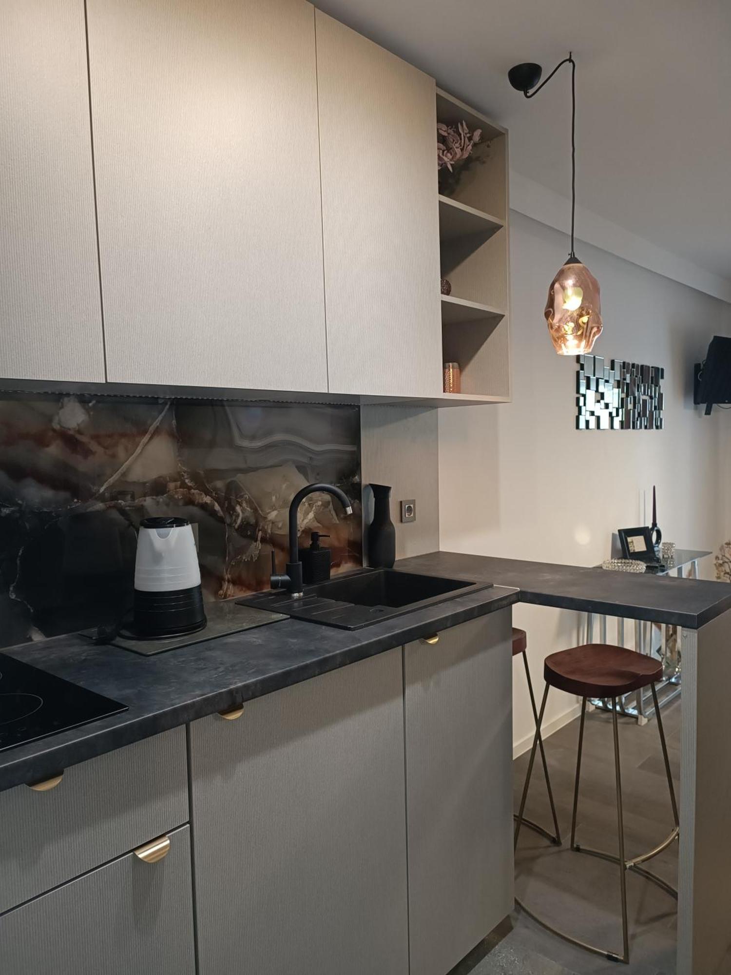 Studio Apartment Purple Sunset - 2+1 Baška Voda Zewnętrze zdjęcie